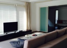 Lakeside Ville Living Room