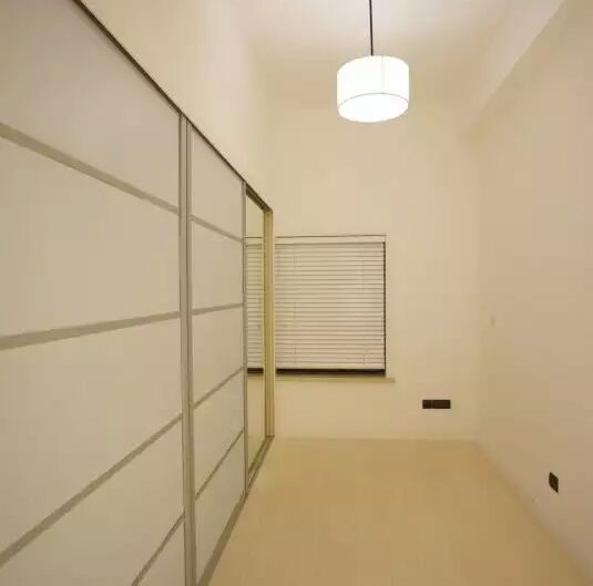 Floor heated 3BR Apartment in Ambassy Court