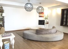 Jing'an Elites Tower 3BR Apartment for rent