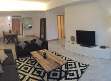 Jing'an Four Seasons 3BR Apartment for rent