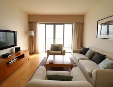 2BR apartment in Lujiazui Central Palace