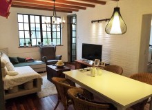 2BR Lane House FFC rental