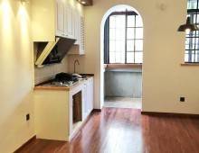 2BR Lane House for rent