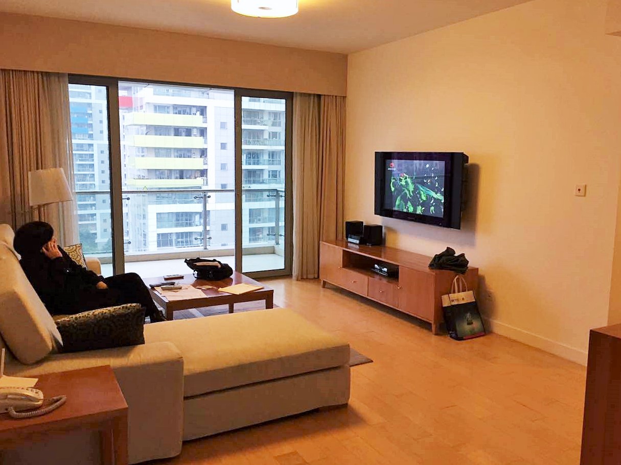 3BR Shanghai Service Apartment for rent in Lujiazui Central Palace
