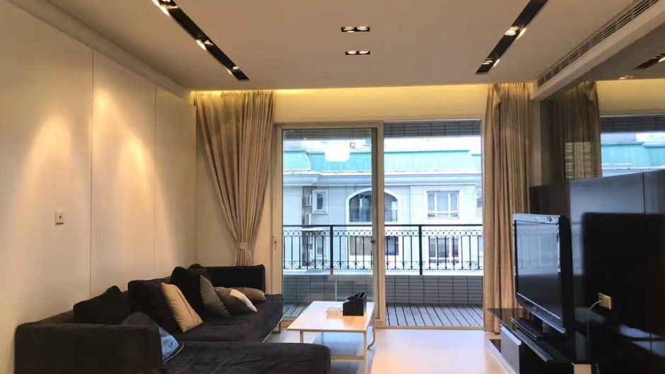 2BR flat for rent in Jing an District for Shanghai expats housing