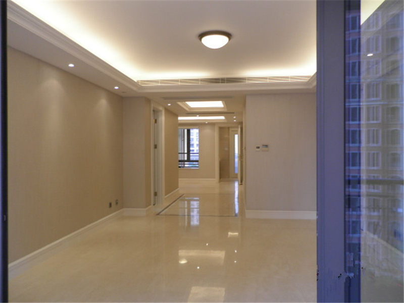 Highest end 3BR apartment in the Palace of French concession with