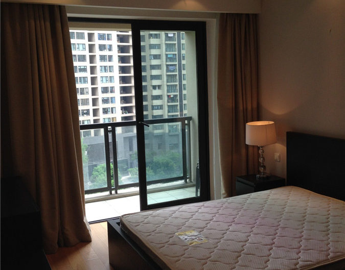 Rent an partment in Rainbow City hong kou for expat house