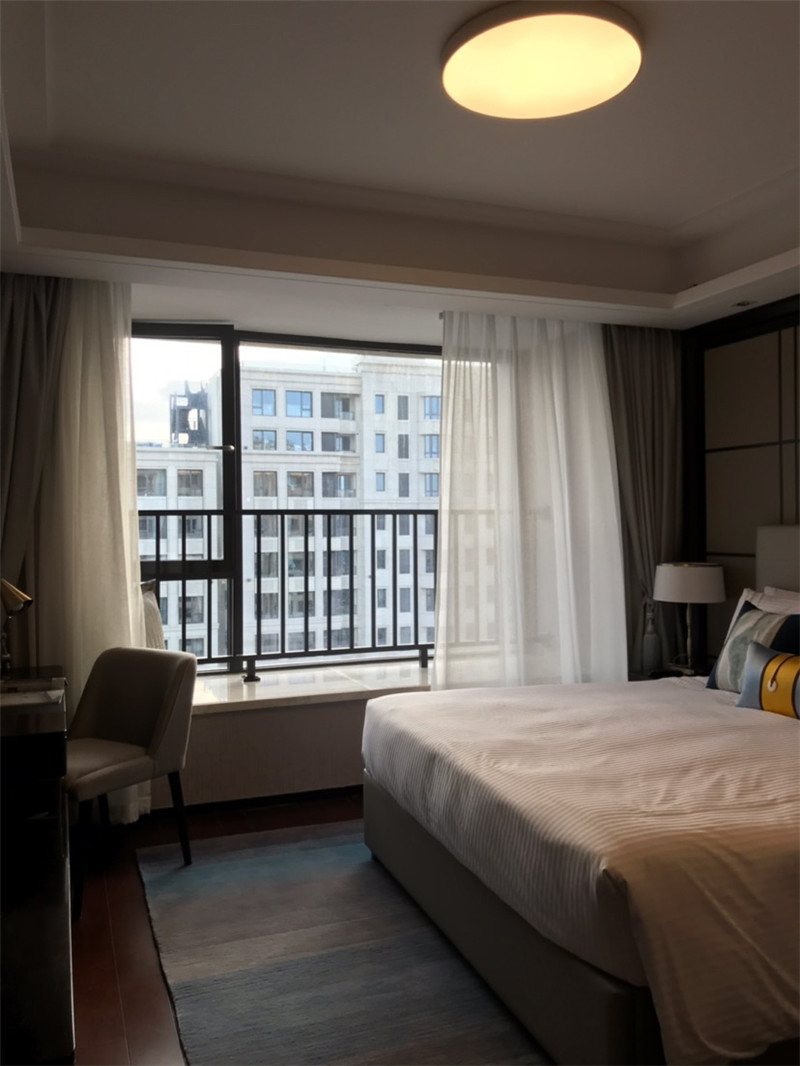 Creatice Ascott Shanghai Serviced Apartment with Simple Decor