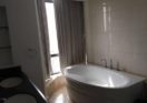Rent Luxury Serviced apartment near Chateau Pinnacle in Belgravia