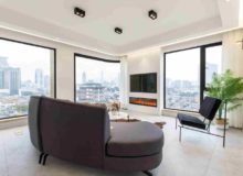 Rent flat near the bund of Shanghai. Apartment to rent in Shanghai