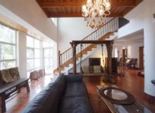 Rent villa in Sunny Garden in changning shanghai hongqiao