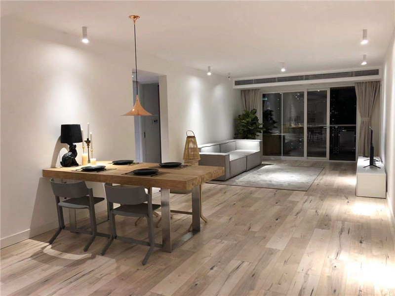 3BR Apartment in Courtyards Shanghai for Rent in French Concession